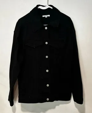 PacSun women black denim jean jacket Size M/L thumbnail 1