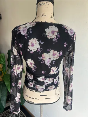 Rebellious Dreamer Ruched Floral Black Top Size Medium thumbnail 7