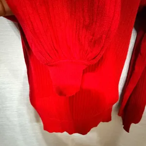 Shop The Mint Red Ruffle Shoulder Ribbed Knit Balloon Sleeve‎ Sweater Medium thumbnail 5