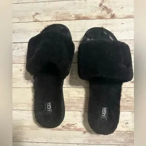 UGG Cozette Slippers Women’s Size 7 Black House Indoor Shoes thumbnail 5