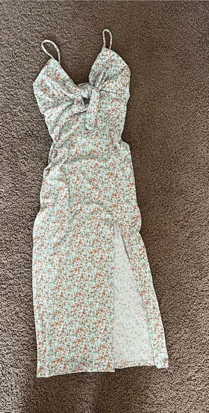 Floral Bodycon Dress thumbnail 1