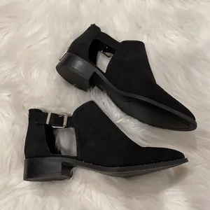 Steven by Steve Madden Cirsi Black Ankle Bootie thumbnail 5