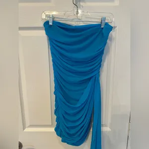 Amanda Uprichard Strapless Ruched Mini Dress in Bright Turquoise thumbnail 6