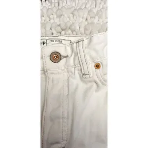 Free People White Logan Button Fly Hi-Rise Denim Shorts Size 29 thumbnail 6