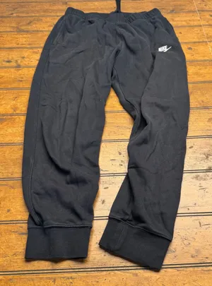 Nike Mens‎ Club Fleece Joggers Black Sweatpants Medium Embroidered Logo thumbnail 1