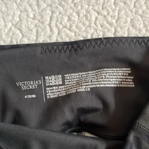 Victoria's Secret athletic set size 4 thumbnail 4
