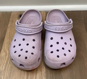 Crocs Women’s Size 8 Light Purple Classic Clogs thumbnail 1