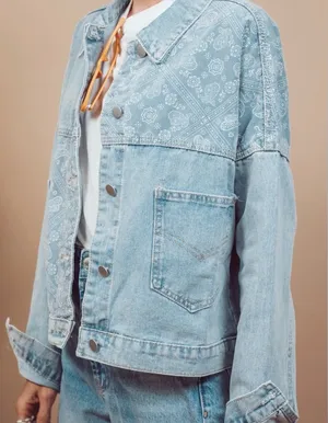 Shop Stevie paisley boxy jean denim jacket size XL light wash blue‎ thumbnail 1