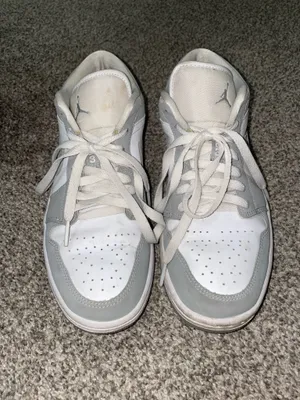 Air Jordan thumbnail 4