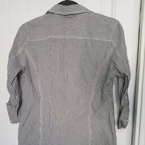 TOMMY Hilfiger  striped Blouse Size M thumbnail 4