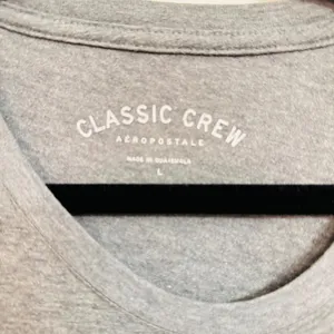249 | Aeropostale Y2K Style Classic Crew Women L Brooklyn Graphic T-Shirt Gray‎ thumbnail 3