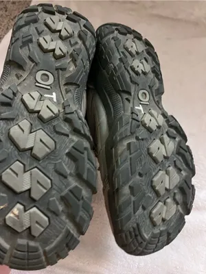 Women’s Oboz Sawtooth X Low B-DRY hiking size 7 thumbnail 8