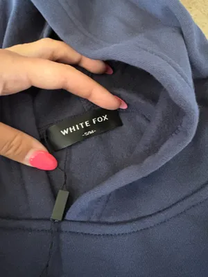 White Fox Boutique Lounge Hoodie NWT thumbnail 5