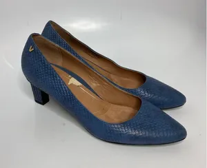 Vionic Mia Pumps Women 9.5 Blue Fair Snakeskin Embossed Leather Kitten Heel thumbnail 1
