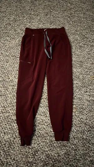 FIGS Scrub Pants thumbnail 1