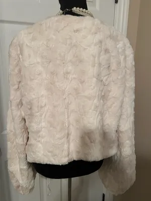 Fuzzy white faux fur fall coat thumbnail 4
