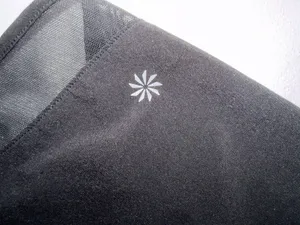 Athleta shorts thumbnail 3
