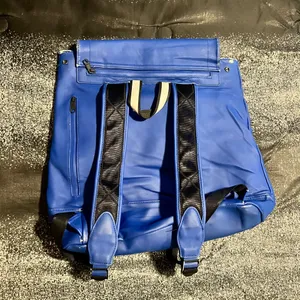 Unisex Hunter for Target Electric Blue Large Rubberized Backpack thumbnail 2