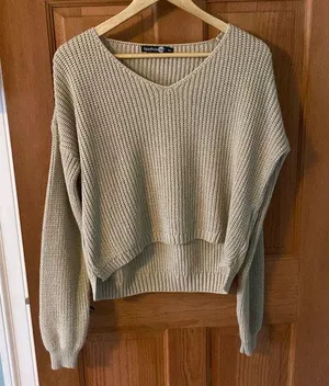 boohoo tall Size S/M Women's Teen Girl Beige Sweater thumbnail 1