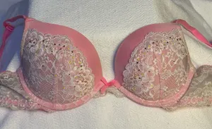 Victoria's Secret Pink and Cream Lace Bra 32-D. thumbnail 1