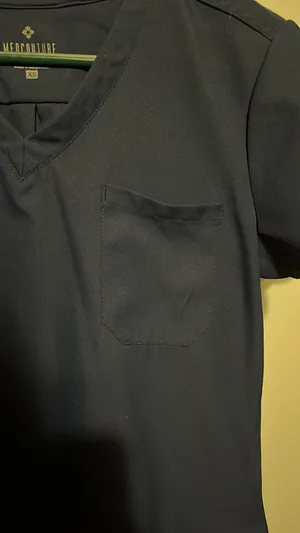 Med couture Scrubs thumbnail 3