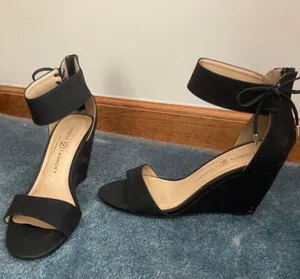Black Wedges thumbnail 1