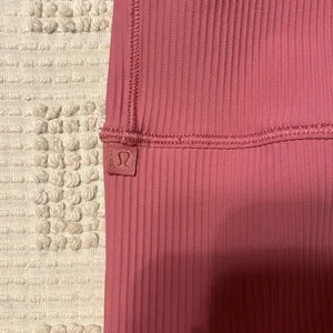 Lululemon ribbed power pivot top thumbnail 3