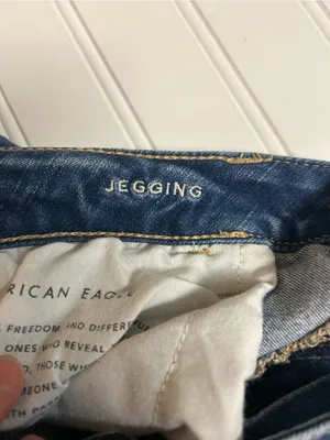 American Eagle Next Level Stretch Distressed Jeggings Size 14 thumbnail 9