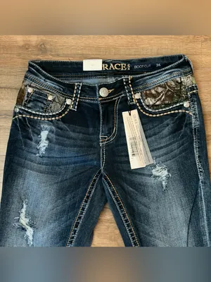 Grace in LA Camo Yoke Embellished Distressed Bootcut Jeans 2/26 NWT thumbnail 3