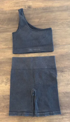 One-Shoulder Ribbed Sports Bra & High-Waist Ribbed Shorts Set - Grey thumbnail 1