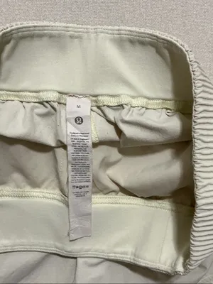 lululemon athletica Cream Ribbed-Waist Athletic Shorts thumbnail 4