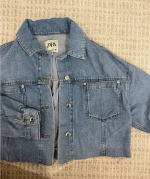 ZARA Jean Jacket Cropped Blue thumbnail 1