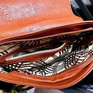 Beautiful Clutch Crossbody Handbag Turn Lock Fur Trim thumbnail 10