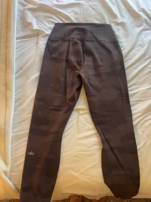 Alo Leggings Yoga High-Waisted thumbnail 5