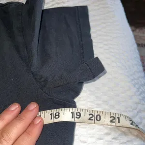 Gap Black Cotton T-shirt Size Small. thumbnail 4