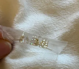 Heart shaped diamond earrings  thumbnail 2