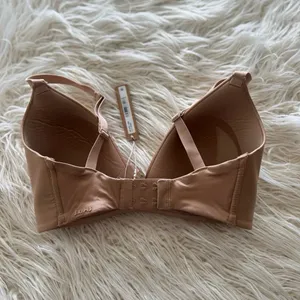 Skims Wireless Form T-shirt Bra Clay Size 32DDD thumbnail 5