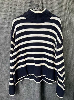 H&M Striped Sweater Mockneck thumbnail 2