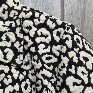 Elegant Black and cream Leopard Print Trench Coat thumbnail 4