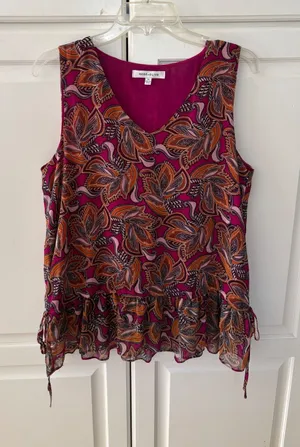 Rose + Olive Magenta Pink Paisley Peplum Sleeveless V-Neck Blouse Top Womens Med thumbnail 1
