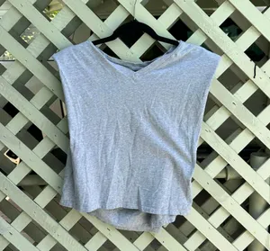 Aritzia Babaton V Neck Top thumbnail 1