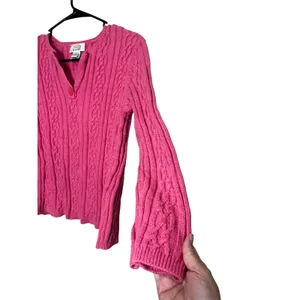 Vintage Talbots Woman Petites‎ 1X Pink Cable Knit V-Neck Long Sleeve Sweater thumbnail 2