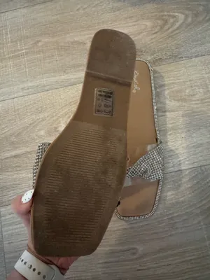 Diamond shoes Gold Size 10 thumbnail 2