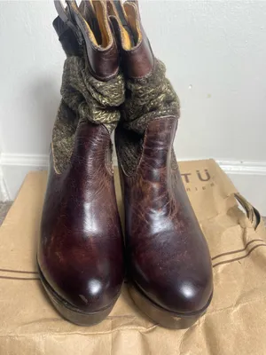 BED STU Bruges Teak Rustic Brown Leather Bootie Boots Slouch Wooden Wedge Sz 8.5 thumbnail 3