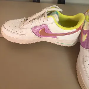 Nike Air Force 1 Low Easter Women’s 6.5 CW5592-100 Sneakers thumbnail 5