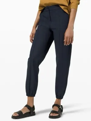 Lululemon Warpstreme High-Rise 7/8 Jogger black size 26 womens thumbnail 1
