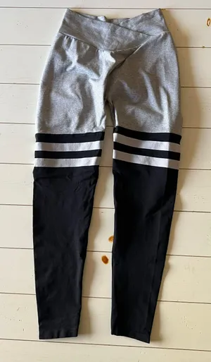 Grey Booty Scrunch Legging Size L thumbnail 1