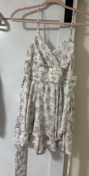 Altar'd State Romper Floral thumbnail 1