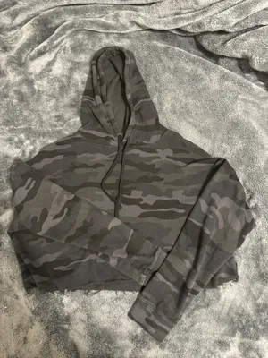 Black Cropped Hoodie Size M thumbnail 1