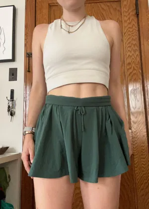 Wilson Sporting Goods Tennis Shorts Green Size M thumbnail 1